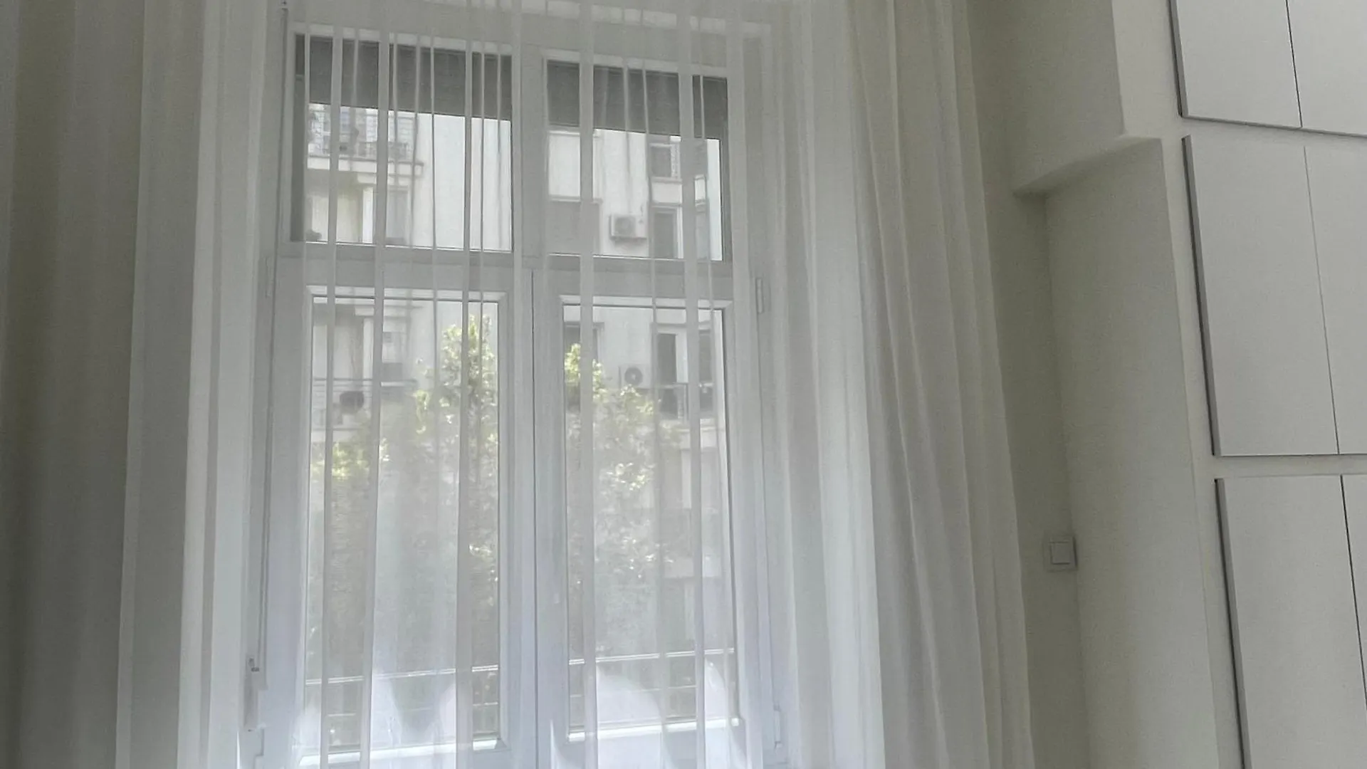 Apartment Izabellas Luxury Suite Downtown Budapest Hungary