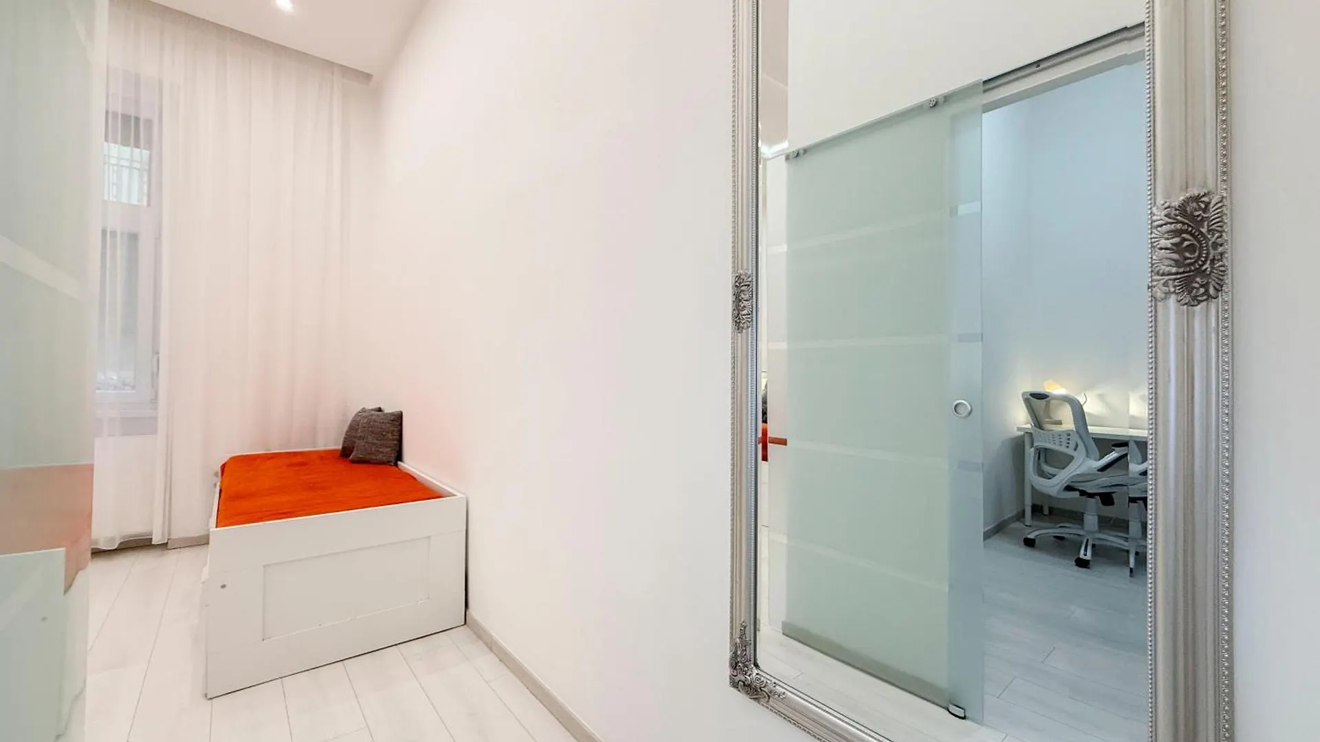Apartment Izabellas Luxury Suite Downtown Budapest